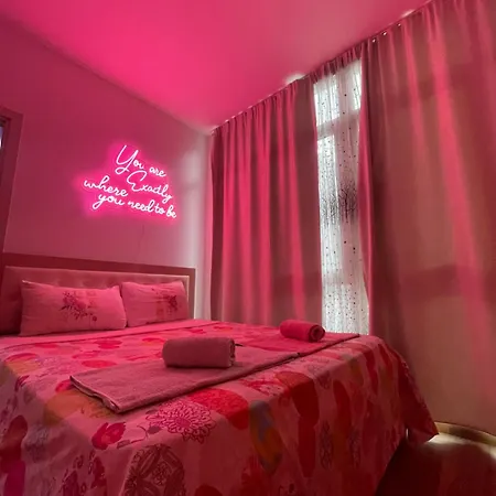 Stylish With Ps4 At Kika2 Apartman Tirana